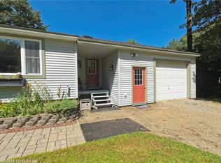 40 Kimberly Dr, Rockport, ME 04856