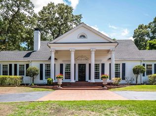 4009 Walnut Grove Rd, Memphis, TN 38117