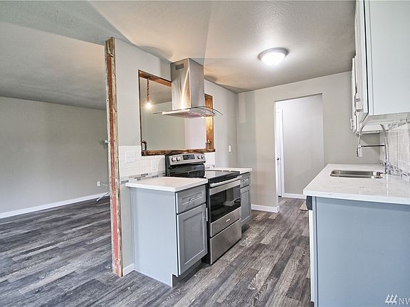 4th image of 9420 S J St