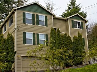 105 N 34th St, Bellingham, WA 98225