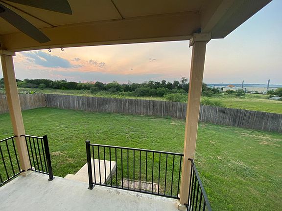 3rd image of 3502 Naumann Way