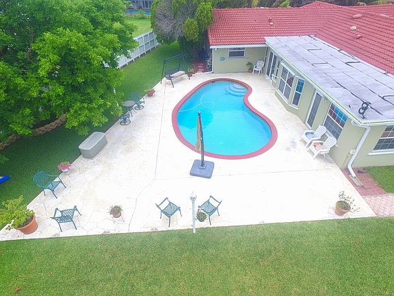 3rd image of 8628 NW 26th Ct