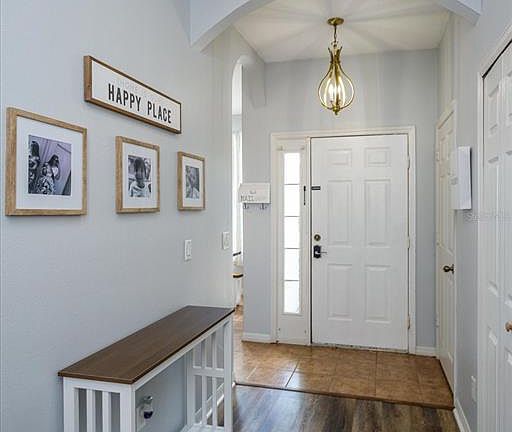 2nd image of 1102 S Beach Cir