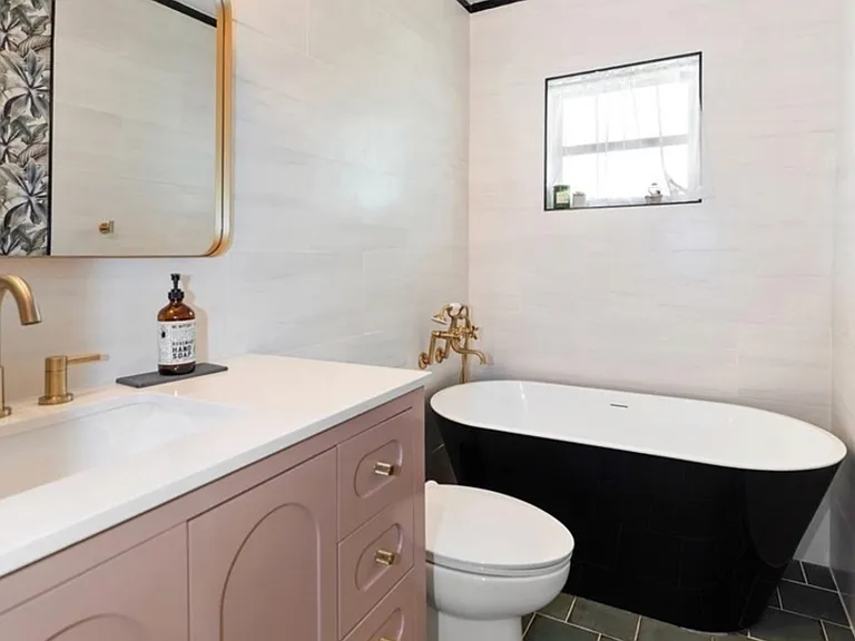 2431 N Westwood Dr — Photo 13