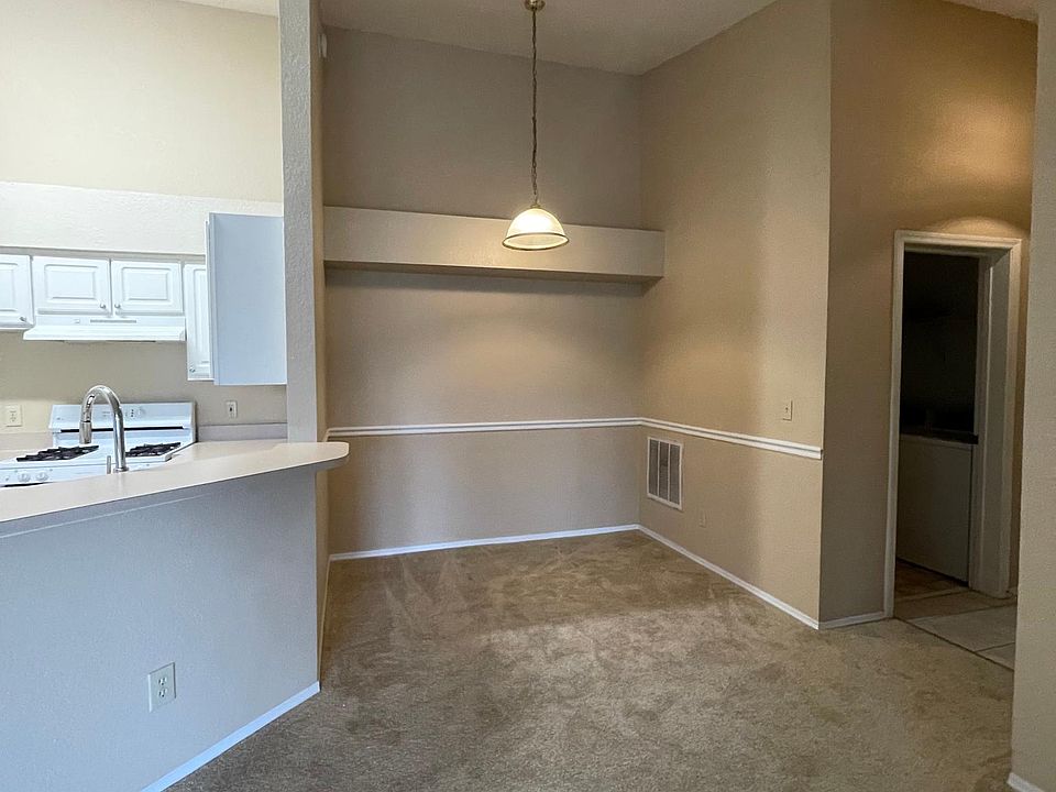 1st image of 13810 N Sutton Park Dr #933