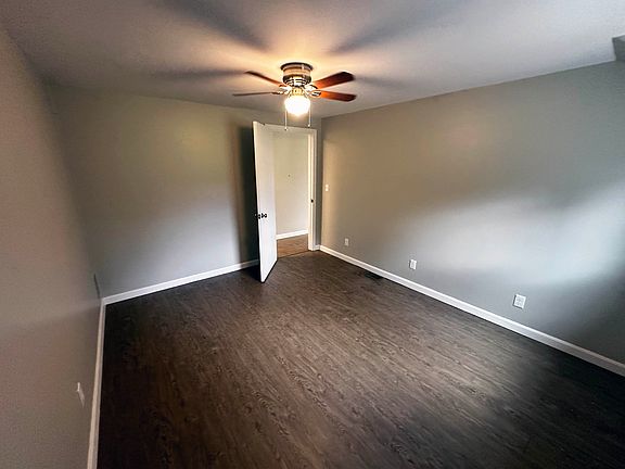 5th image of 140 Ingraham Rd #1