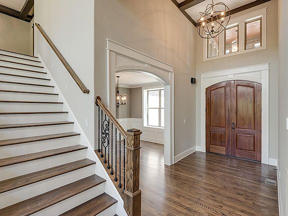 5th image of 5981 Rainbow Springs Dr