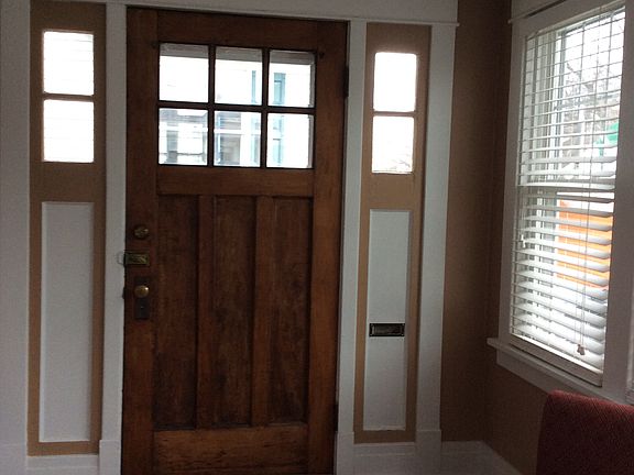 3rd image of 122 Ramona Ave