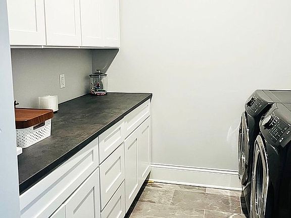 5th image of 1344 Lucille Ave