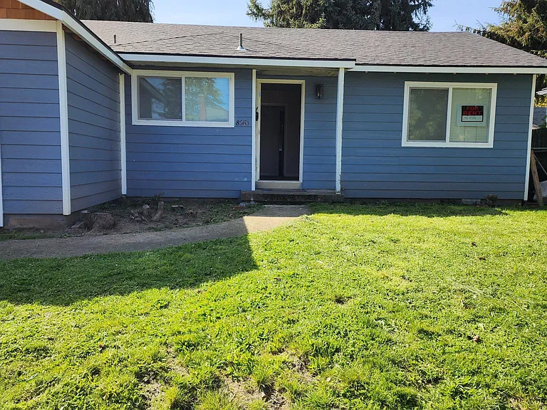 8563 N Tioga Ave #1 — Photo 7