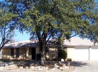3618 Millbrook Dr, San Angelo, TX 76904