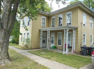 1712 Market St #1712, Burlington, IA 52601