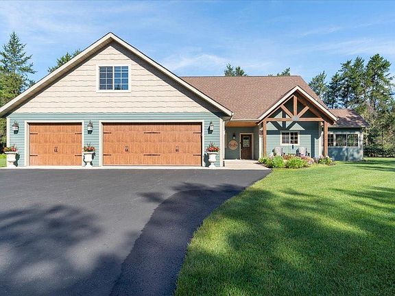 2nd image of 7814 Pueblo Cir