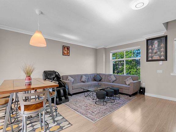 3rd image of 12073 62nd Ave #1