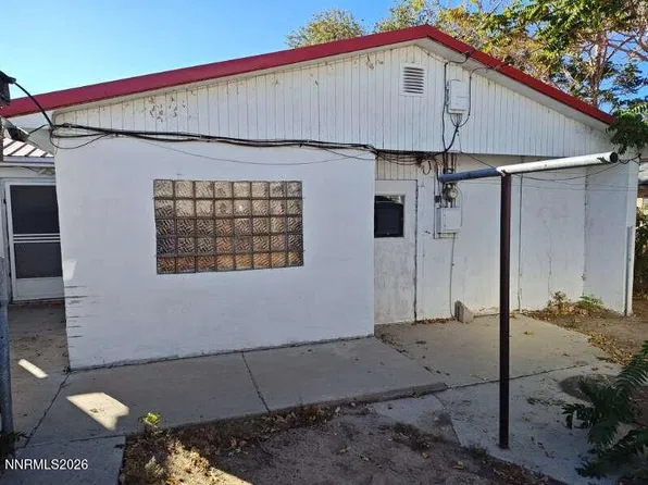 320 D St, Hawthorne, NV 89415