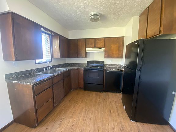 5th image of 152 Tilla Dr APT B