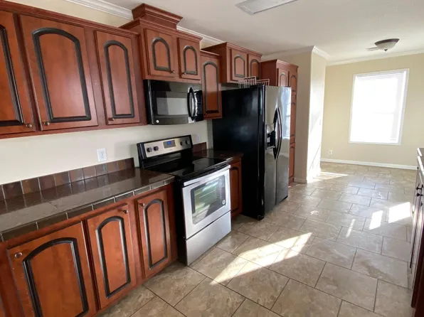 26300 Standard Dedeaux Rd, Kiln, MS 39556