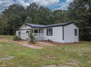 103 Pine Needle Dr, Commerce, GA 30530