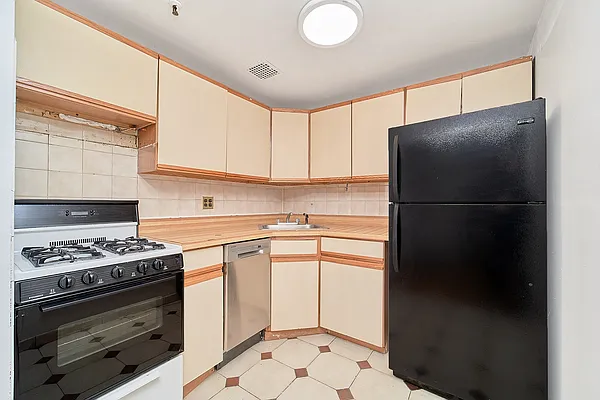 Rented by Living New York | media 15