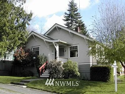 314 E Highland photo 1