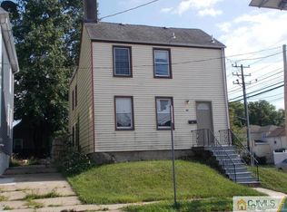 211 Monroe St, Rahway, NJ 07065