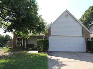 524 S Kalanchoe Ave, Broken Arrow, OK 74012