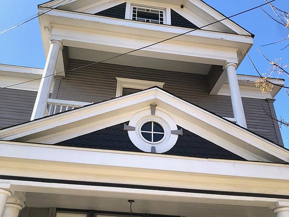 4th image of 516 N Grand Ave