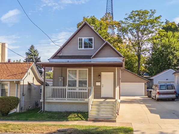 507 N Lee St, Bloomington, IL 61701