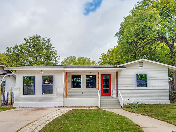 2nd image of 371 Gazel Dr