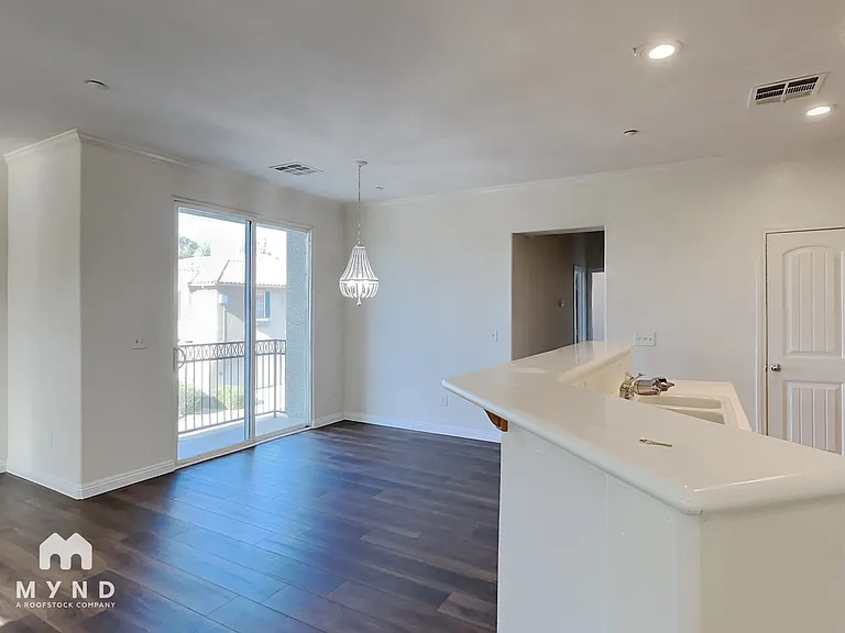495 Westminster Hall Ave #103 — Photo 33