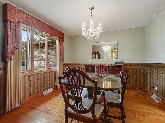 5th image of 12352 Lake View Pl