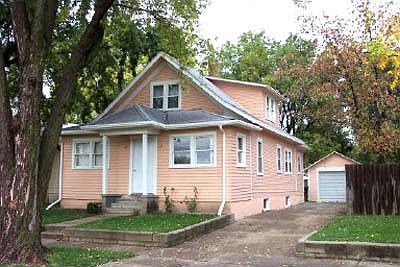 1st image of 519 E 20th St