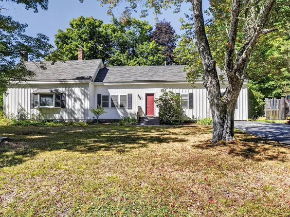 174 Bruce Hill Road, Cumberland, ME 04021