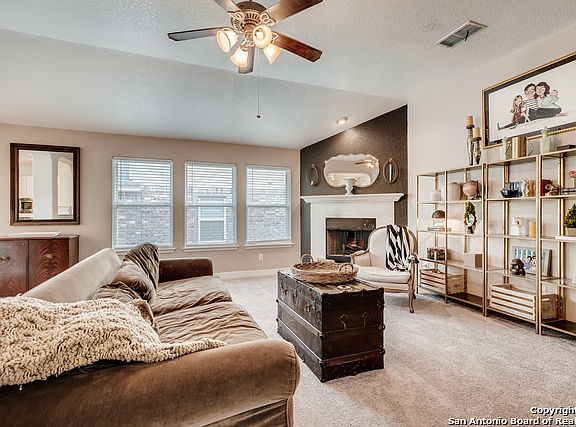 4th image of 108 Kasper Dr