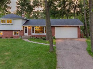 3281 Dans Dr, Stevens Point, WI 54481