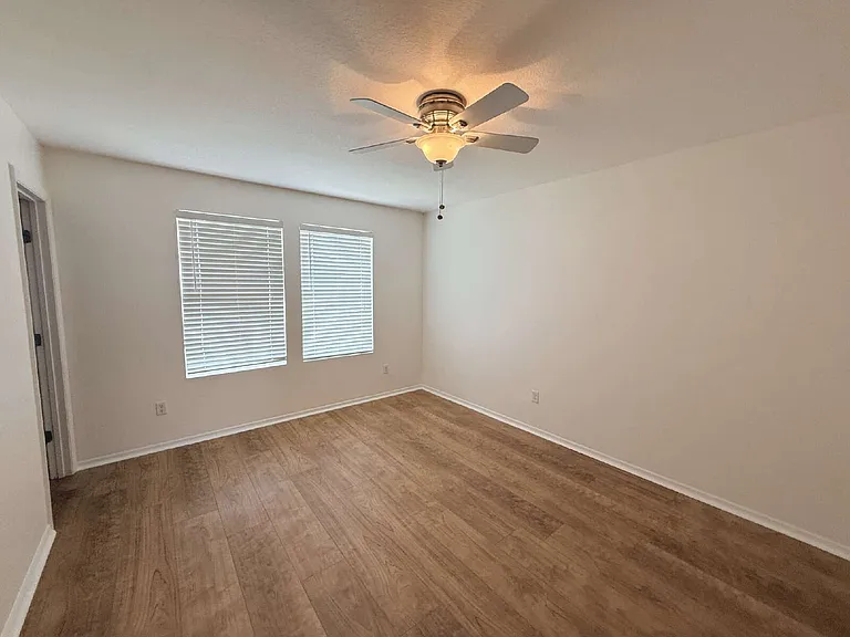 728 Cabernet Pl — Photo 13