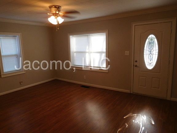 5th image of 506 N Etowah Dr