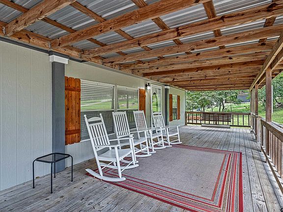 4th image of 2528 County Road 3412