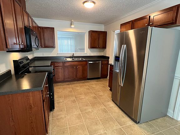 3rd image of 4230 Dudleys Grant Drive #D