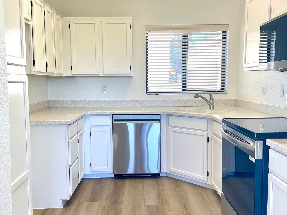 1st image of 19400 N WESTBROOK Parkway #311