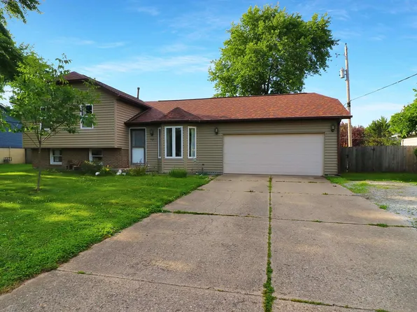 924 N Wagonwheel Trl, Lafayette, IN 47909
