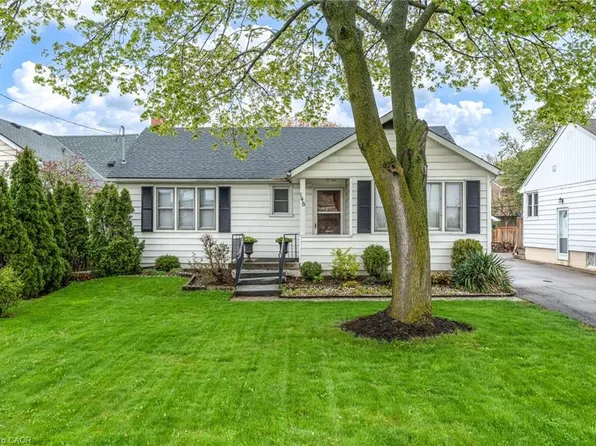 148 Gray Rd, Hamilton, ON L8G 3V2