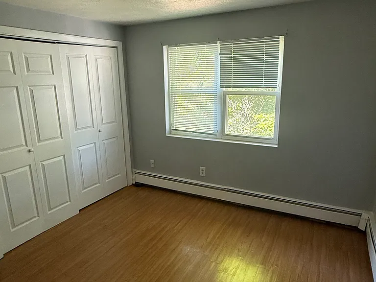 90 Ford St #11 — Photo 3