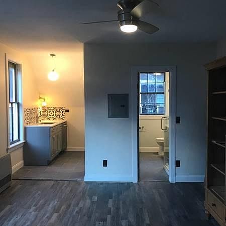 View of bathroom / kitchen