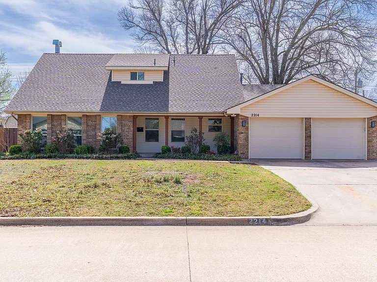 2214 Morgan Dr — Photo 37