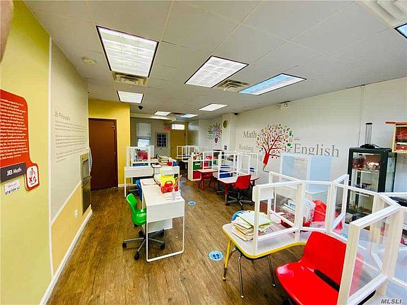 2nd image of 200-13 32nd Ave
