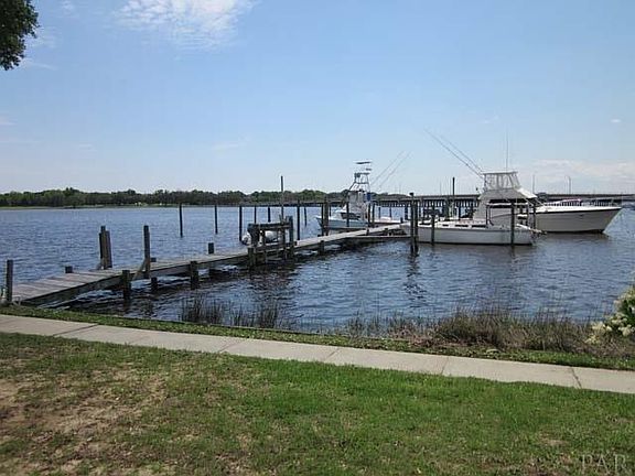 3rd image of 670 Palomar Dr Lot 13