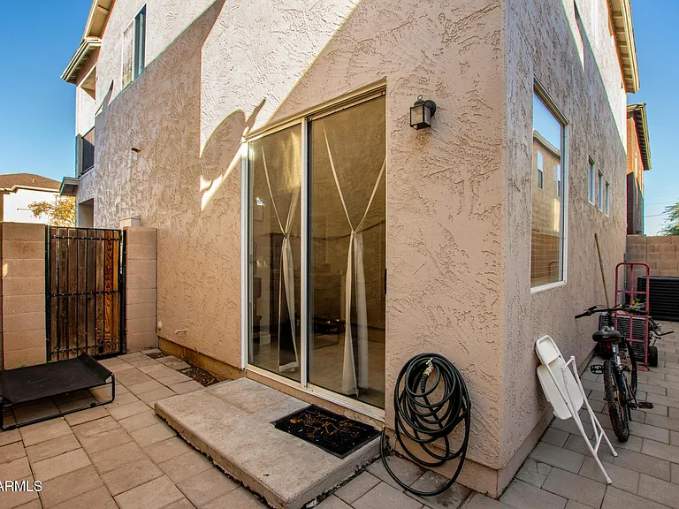 6609 W Johnson St — Photo 27