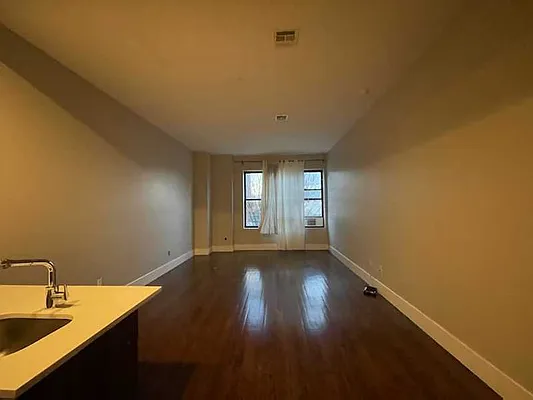 Rented by Joel Scharf, LREB | media 26