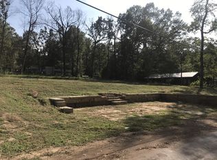 257 County Road 4941, Etoile, TX 75944